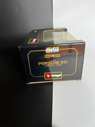 Burago Porsche 911 Carrera 1993 1/18
