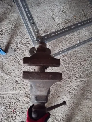 Tornillo de banco de gran tamaño peso 40kg