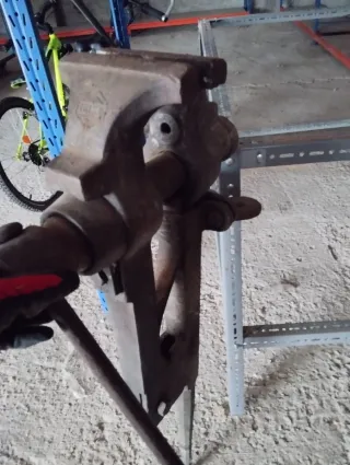 Tornillo de banco de gran tamaño peso 40kg