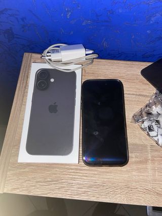 iPhone 16 nero