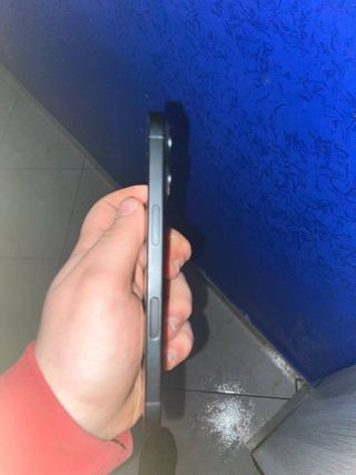 iPhone 16 nero