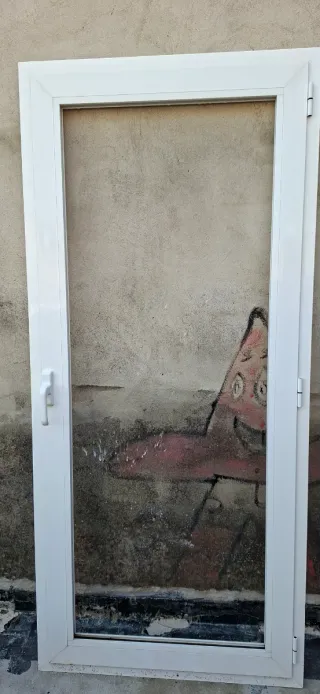 Puerta balconera aluminio sin cristal