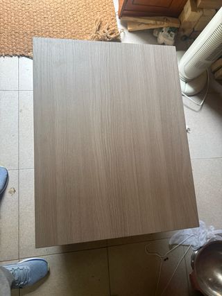 Cajonera de madera y plástico