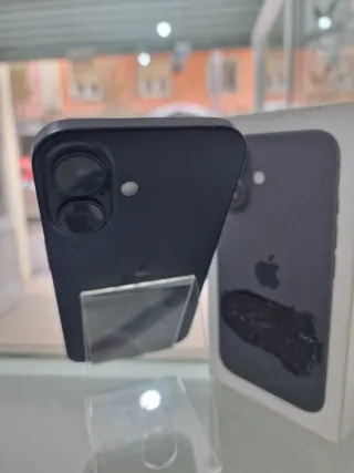 iPhone 16 128GB Nero