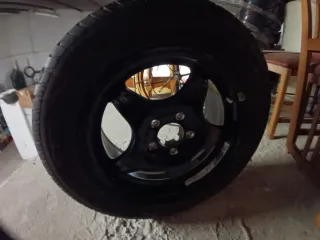 Llanta Mercedes