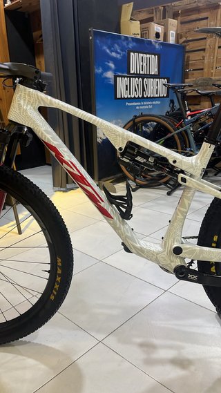 KTM SCARP EVO FLIGHT ATTENDANT de gerencia