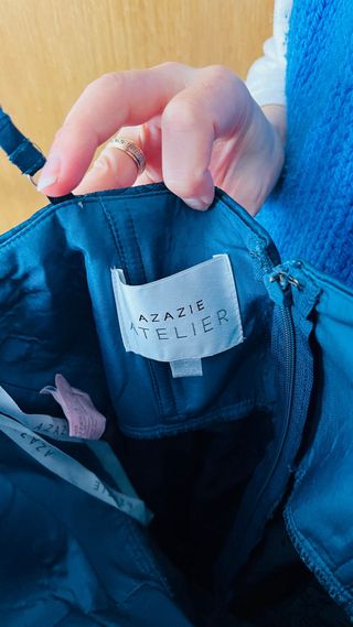 Vestido largo azul con estampado