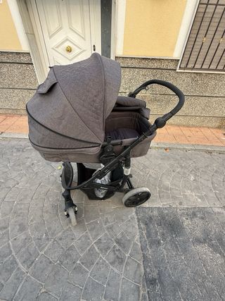 Cochecito bebé gris
