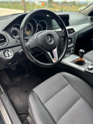 Mercedes-Benz Clase C 2011