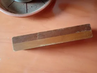 Estuche escolar antiguo con reglas integradas