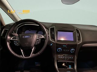 Ford S-MAX 2.0 TDCi Panther 110kW Titanium