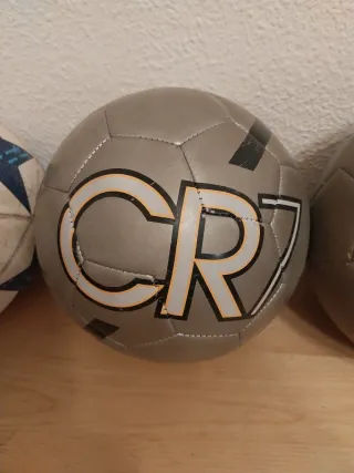 Set di Palloni Calcio e Pallacanestro Adidas Nike Taglia 5