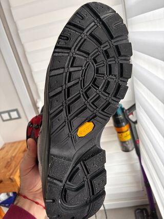 Botas de montaña ASOLO 43 nuevas