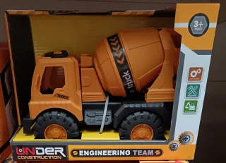 Camión Hormigonera Under Construction