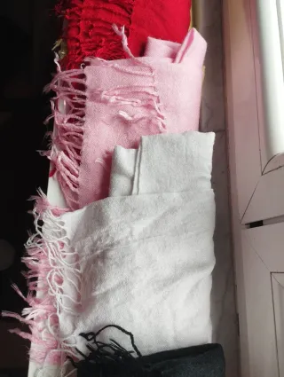 Confezione da 5 sciarpe con frange