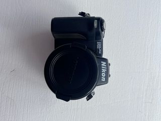 Cámara Nikon Coolpix 5700 (sin batería)