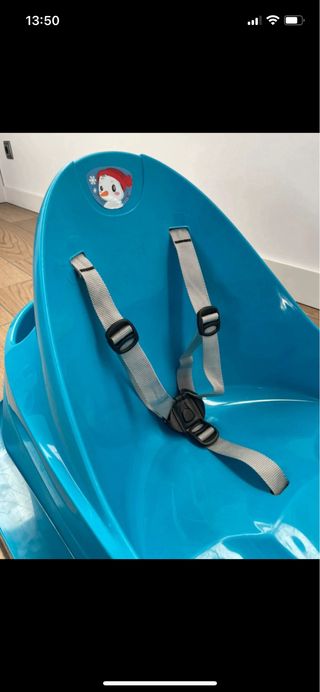 Trineo para bebé con cinturón