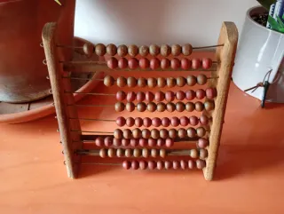 Ábaco antiguo de madera para coleccionistas