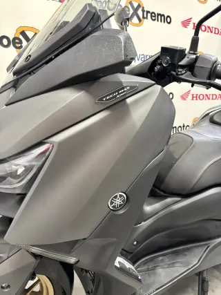 YAMAHA XMAX 300 TECH MAX