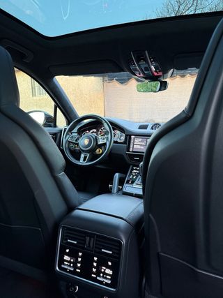 Porsche Cayenne turbo s coupe 2020