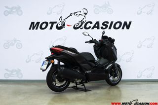 YAMAHA X-MAX 300 TECH MAX -APTA A2-