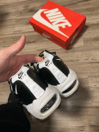 Nike Air Max 95 Essentials