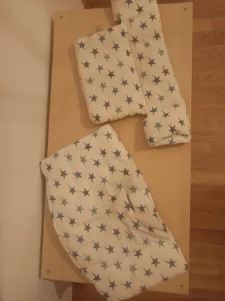 Cojín Stokke para trona Tripp Trapp estrellas