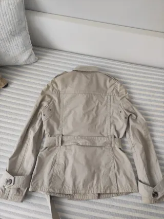 Gabardina Massimo Dutti Beige Mujer