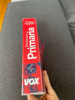 Diccionario de Primaria (Spanish and English Ed...