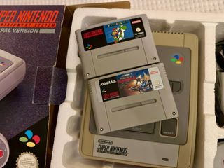 Super Nintendo SNES PAL + Mando + 2 juegos