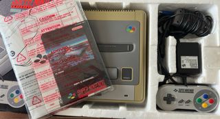 Super Nintendo SNES PAL + Mando + 2 juegos