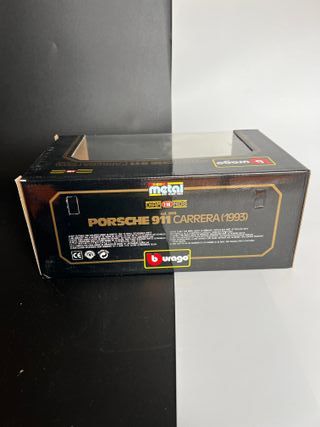 Burago Porsche 911 Carrera 1993 1/18