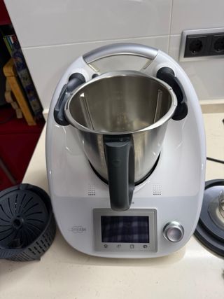 Thermomix TM5 con Accesorios