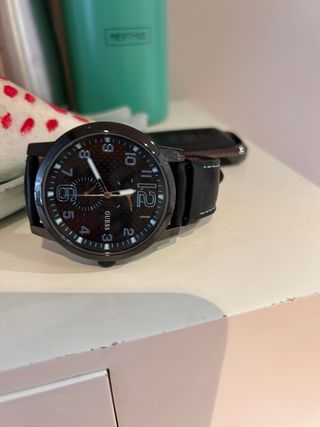 Reloj Guess Negro y azul