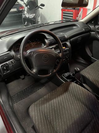 Opel Astra 16V 100cv 1.6cc