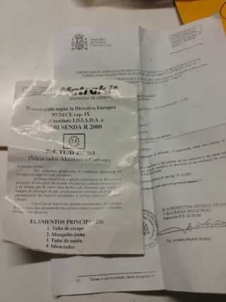 Escape Derbi Senda R 2000