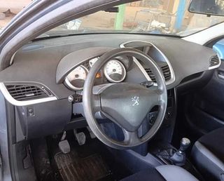Peugeot 468212 asiento delantero izquierdo 207