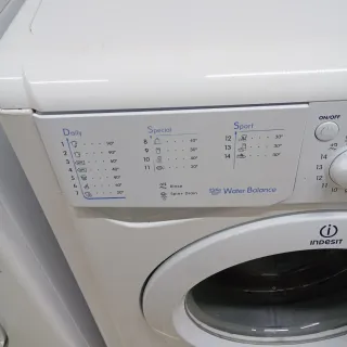 Lavadora Indesit 6kg clase A+
