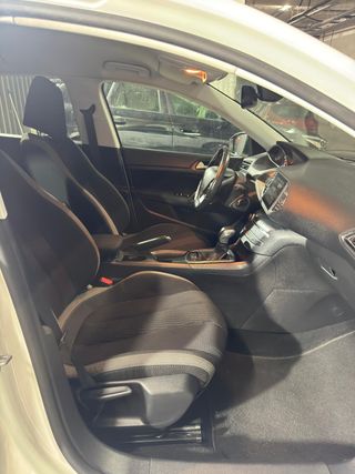 Peugeot 308 SW Style 1.2 PureTech 130 S&S EAT6