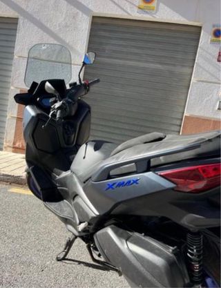 Yamaha Xmax 300 2024