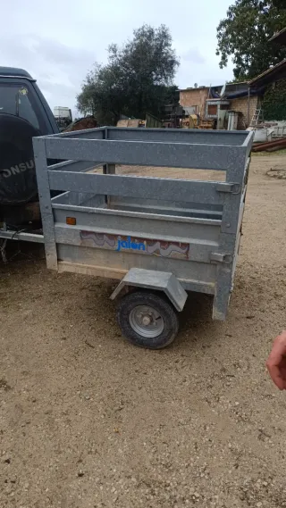 Remolque Jalon en perfecto estado con papeles