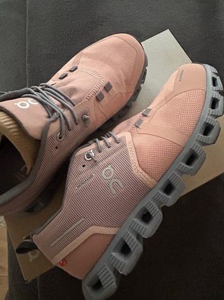 Deportivas On Cloud Talla 37 Rosa/Gris