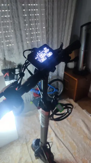 Patinete Eléctrico ZRINO DGT 5 Años Garantía