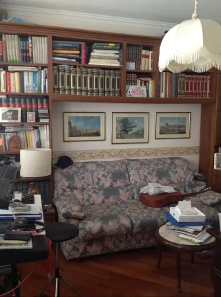 Libreria in legno massello