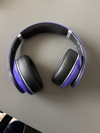 Auricolari Beats Studio Viola e Nero