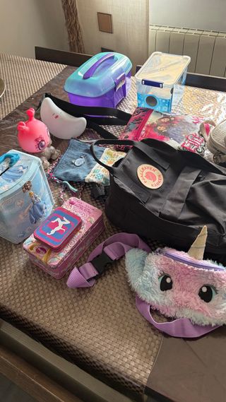 Lote Bolsas Varias: Fjallraven Kanken Negra