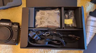 Cámara Fujifilm X-T2 con caja, accesorios y manual
