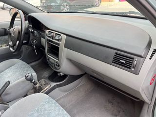 Chevrolet Nubira 2004