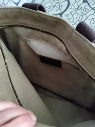 Bolso beige con estrella blanca