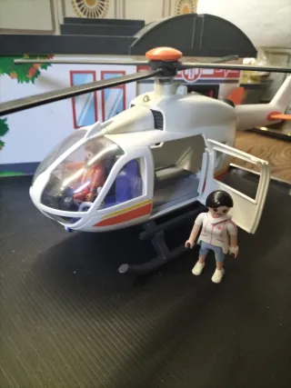 Maletín Helicóptero Hospital Playmobil